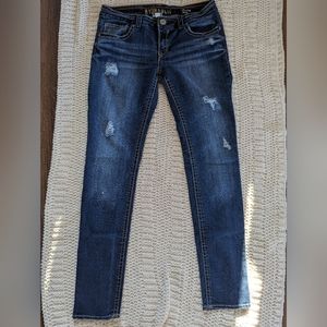 Hydraulic "Bailey" Skinny Jeans